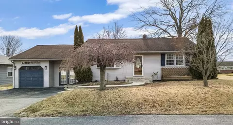 2833 Old Rte 22, Hamburg, PA 19526