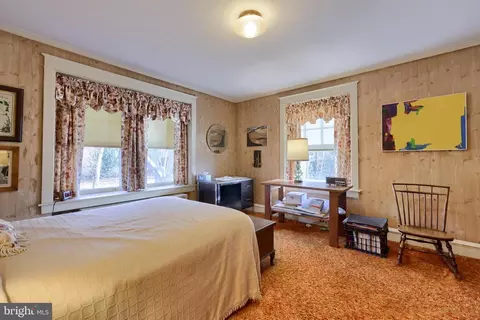 Bedroom - 1606 Olive St, Reading, PA 19604 photo 5 of 6