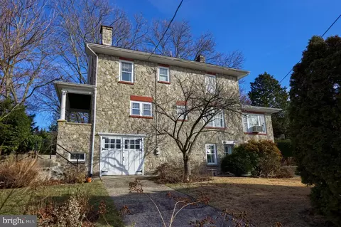 Exterior - 1606 Olive St, Reading, PA 19604 photo 5 of 9