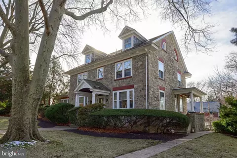 Exterior - 1606 Olive St, Reading, PA 19604 photo 4 of 9