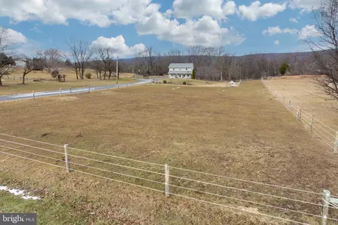 149 Mill Rd, Bernville, PA 19506
