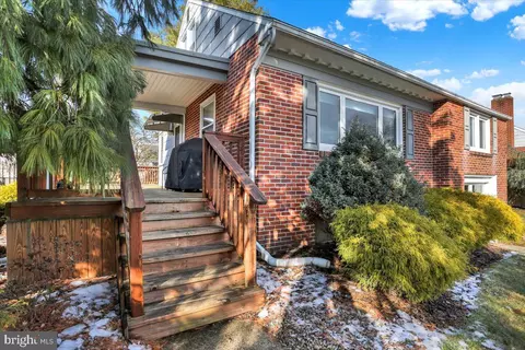 107 Tasker Ave, Reading, PA 19607 photo 5