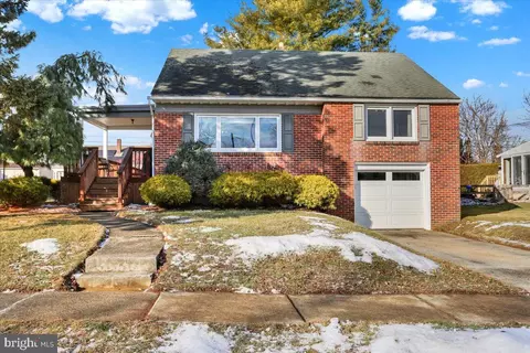 107 Tasker Ave, Reading, PA 19607 photo 2
