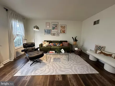 212 Morgantown Rd, Reading, PA 19611