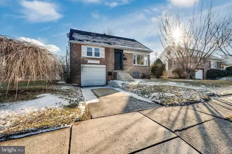 504 Harding Ave, Reading, PA 19607 photo 5
