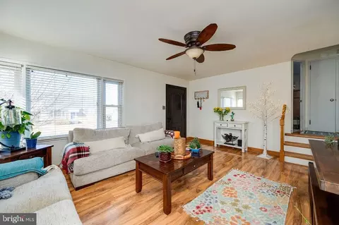 504 Harding Ave, Reading, PA 19607 photo 12