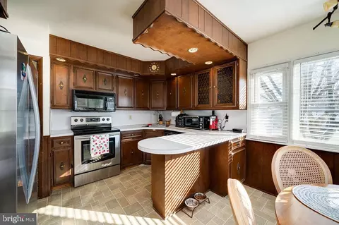 504 Harding Ave, Reading, PA 19607 photo 16