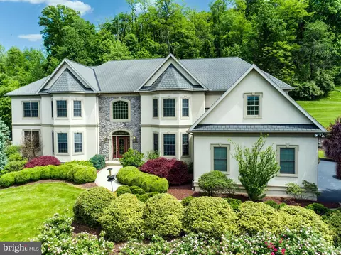 6 Woods Way, Wyomissing, PA 19610