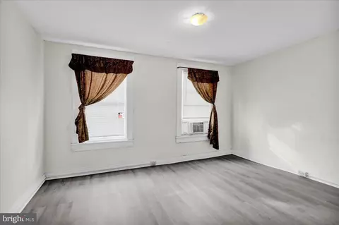 437 S 6th St, Reading, PA 19602 photo 10