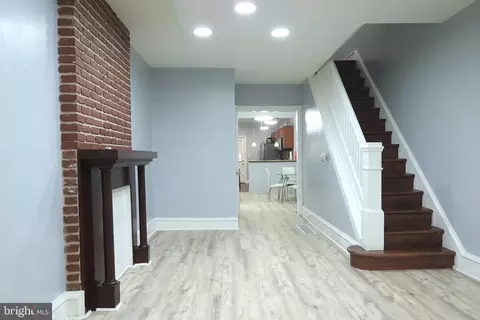 1011 Spring St, Reading, PA 19604 photo 3
