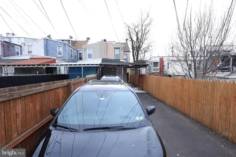 1011 Spring St, Reading, PA 19604 photo 40