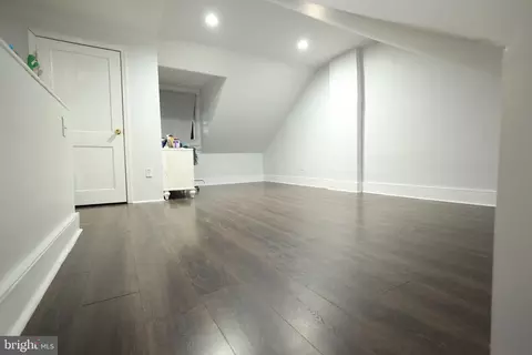 1011 Spring St, Reading, PA 19604 photo 26