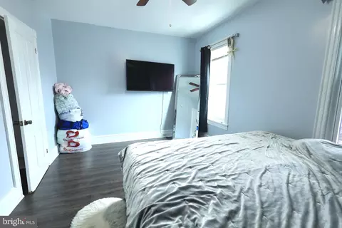 1011 Spring St, Reading, PA 19604 photo 16