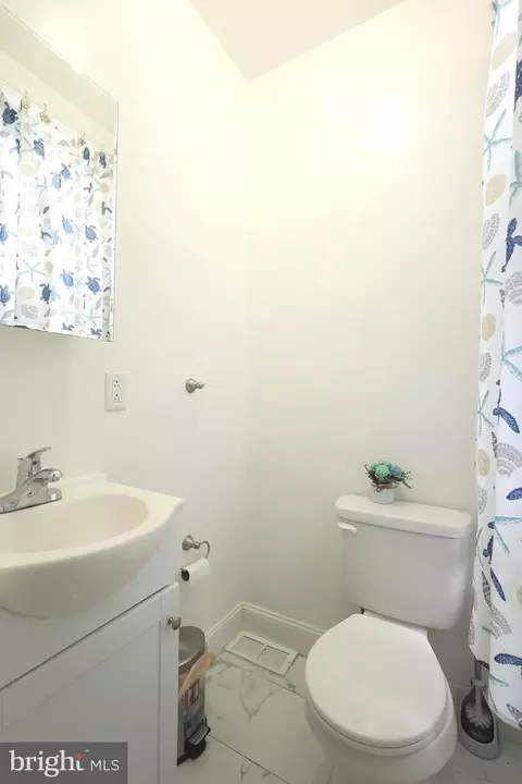 1011 Spring St, Reading, PA 19604 photo 13
