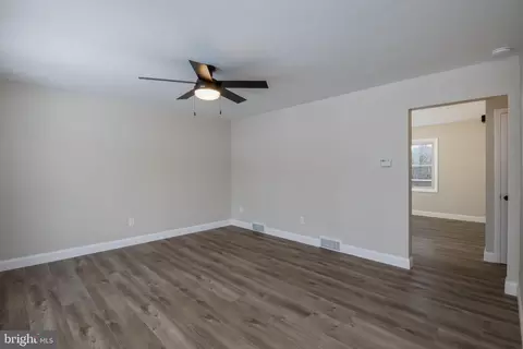 Entry Way - 1400 Commonwealth Blvd, Reading, PA 19607 photo 1 of 2
