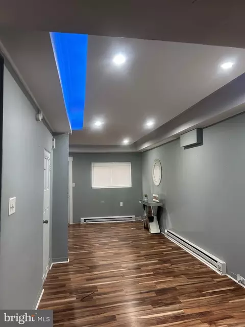 Entry Way - 353 Moss St, Reading, PA 19604 photo 1 of 2