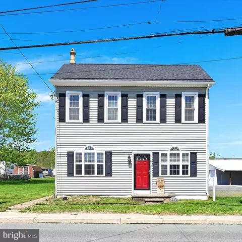 613 N Reading Ave, Boyertown, PA 19512