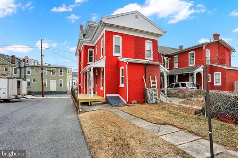 16 S Hull St, Reading, PA 19608 photo 29