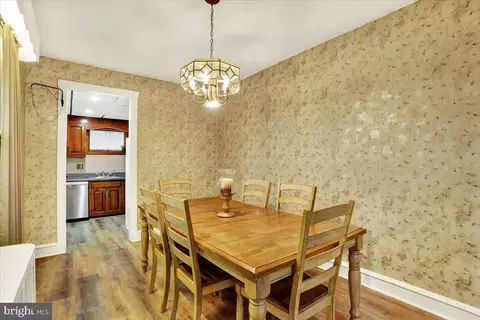 Dining - 33 Cacoosing Ave, Reading, PA 19608 photo 1 of 2