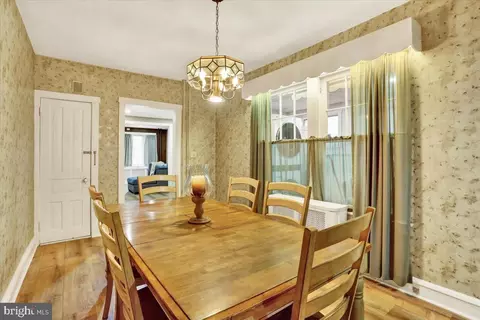 Dining - 33 Cacoosing Ave, Reading, PA 19608 photo 2 of 2