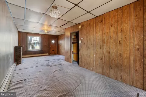 1228 Spring St, Reading, PA 19604 photo 5