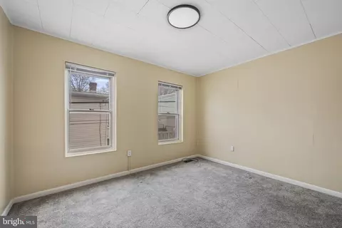 207 Kline St, Reading, PA 19611 photo 9