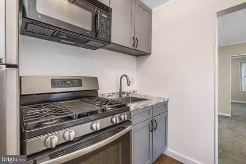 207 Kline St, Reading, PA 19611 photo 5