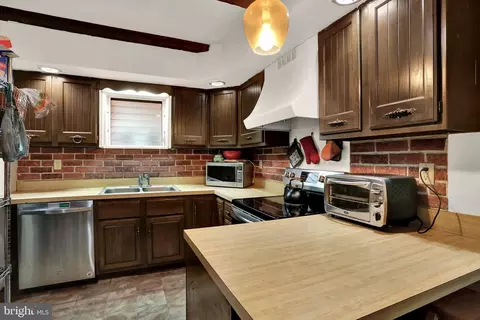 Kitchen - 108 Reading Ave, Reading, PA 19607 photo 1 of 3