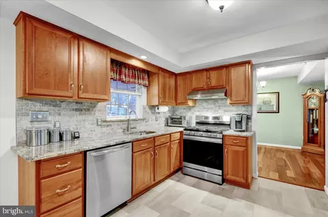 Kitchen - 9 Roxberry Dr, Reading, PA 19608 photo 1 of 2