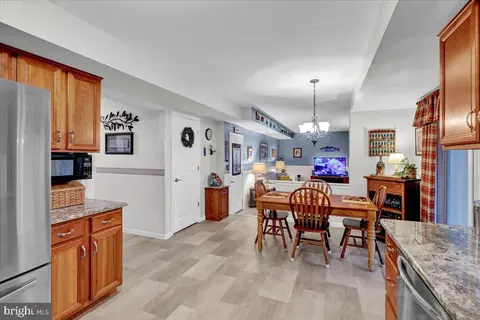 Dining - 9 Roxberry Dr, Reading, PA 19608 photo 1 of 2