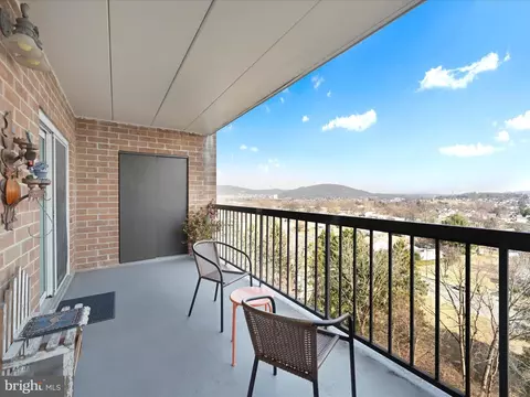 1375 Pershing Blvd #602, Reading, PA 19607 photo 3