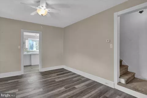 Entry Way - 50 E Summit St, Mohnton, PA 19540 photo 1 of 4