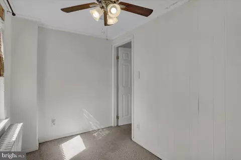 Bedroom - 50 E Summit St, Mohnton, PA 19540 photo 4 of 4