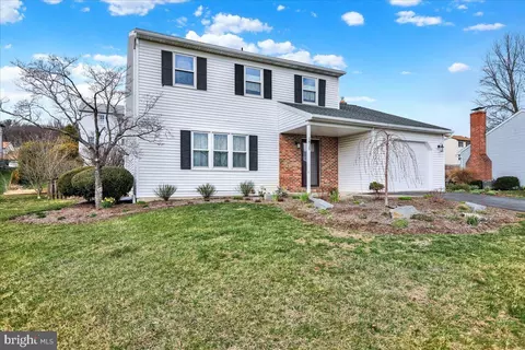 1839 Shellbark Dr, Reading, PA 19608 photo 4