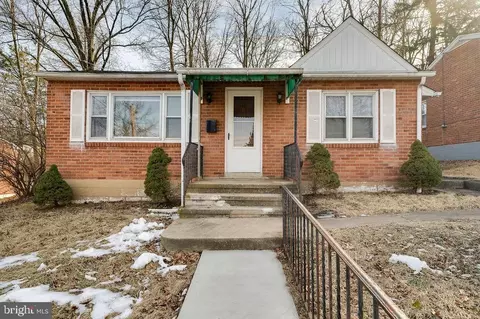 46 Walnut St, Mohnton, PA 19540