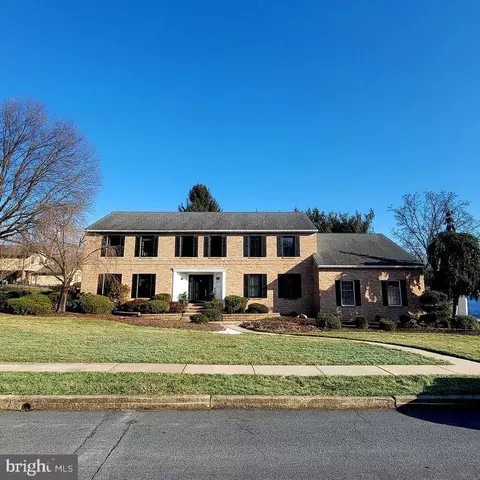 14 Courtleigh Pl, Reading, PA 19606