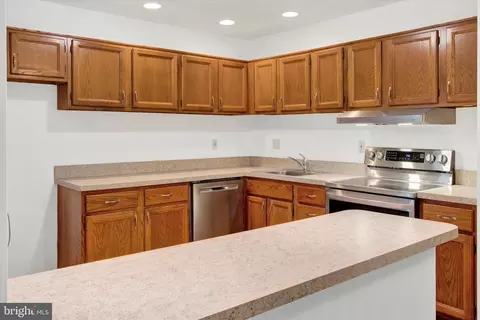 Kitchen - 1 Muirfield Dr, Reading, PA 19607 photo 2 of 2