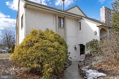 Exterior - 1 Muirfield Dr, Reading, PA 19607 photo 3 of 3