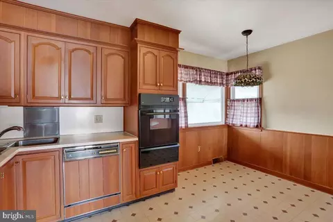 514 Harding Ave, Reading, PA 19607 photo 8