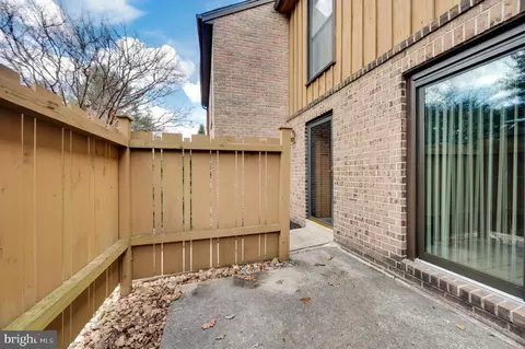 133 Merion Ln, Reading, PA 19607 photo 7