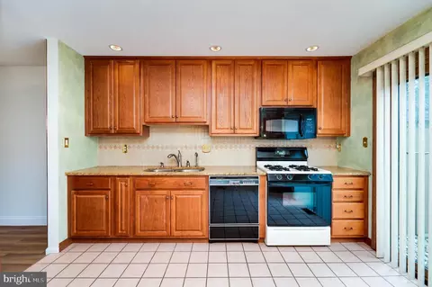 133 Merion Ln, Reading, PA 19607 photo 12