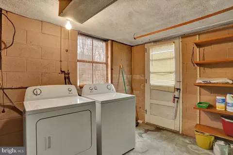 60 Octagon Ave, Reading, PA 19608 photo 28