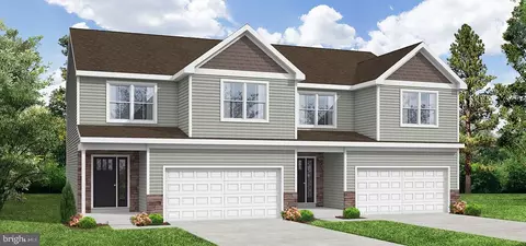 145 Sunglo Dr #( 25), Leesport, PA 19533