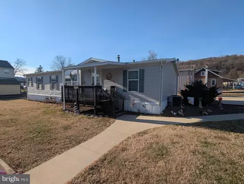 150 Midland Ave, Reading, PA 19606