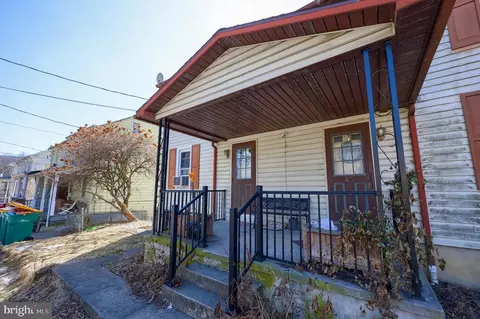 38 Montello Rd, Reading, PA 19608