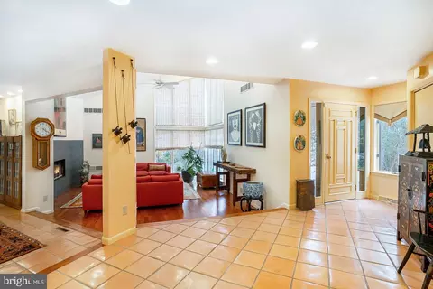 209 Deer Hill Rd, Reading, PA 19607 photo 4