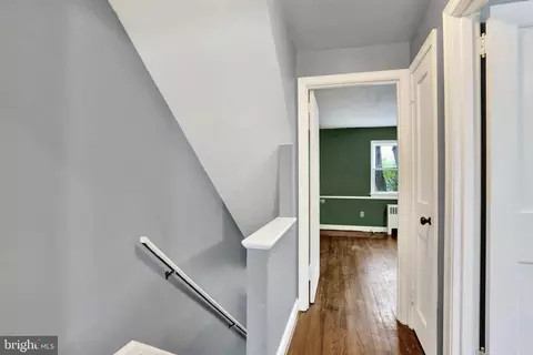 Entry Way - 1147 Gregg Ave, Reading, PA 19607 photo 3 of 5