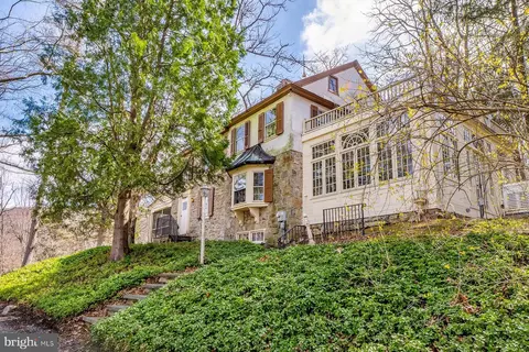 19 Scholl Ln, Barto, PA 19504