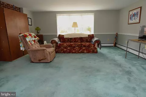 202 Parkside Ave, Reading, PA 19607 photo 12