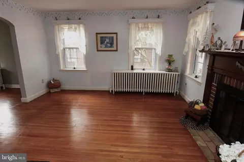 202 Parkside Ave, Reading, PA 19607 photo 6